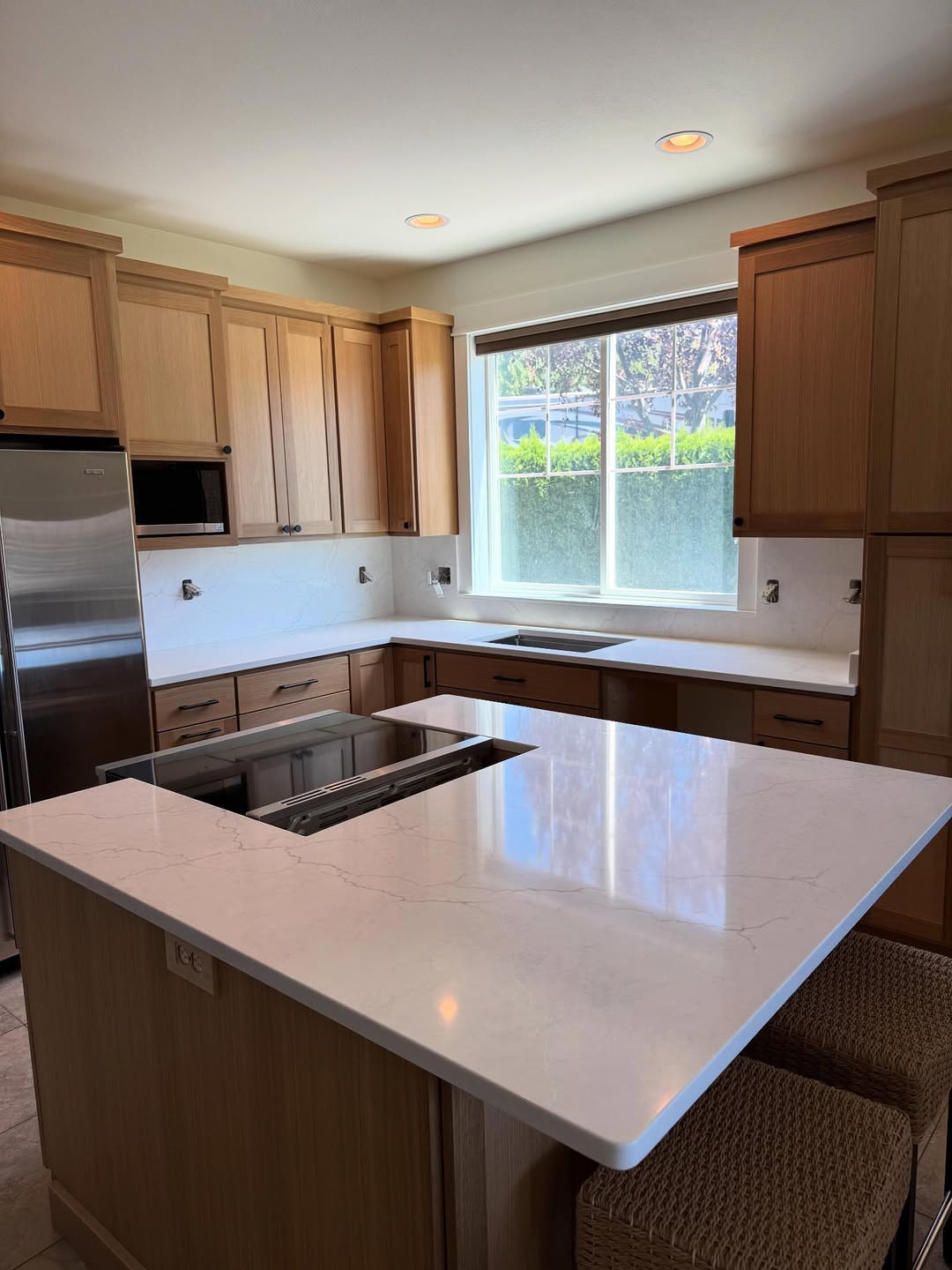 Countertop & Surfaces