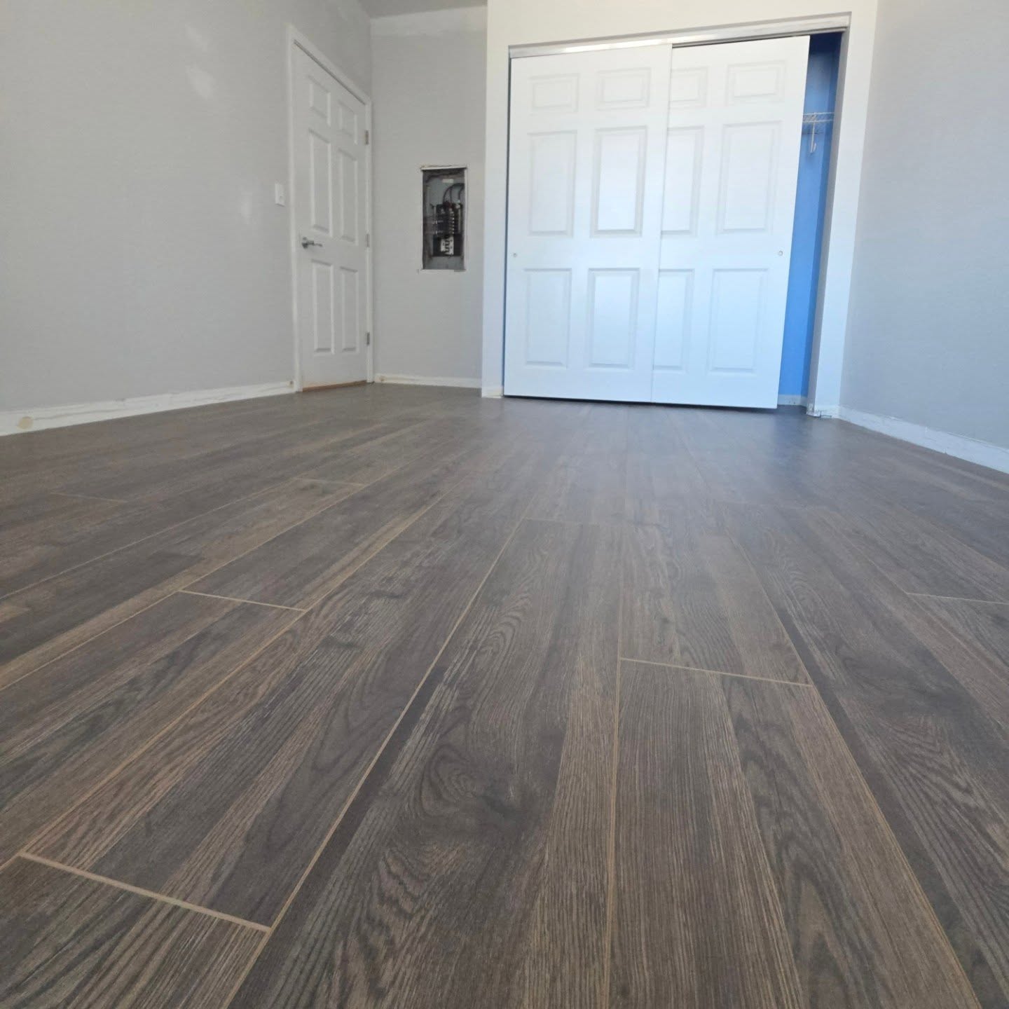 Laminate flooring